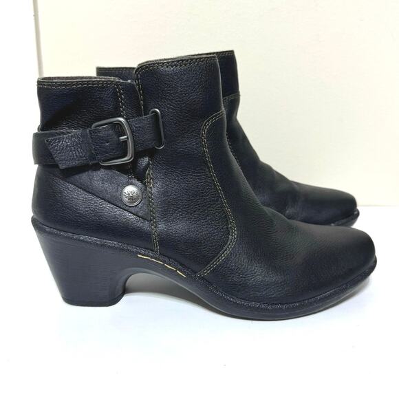 Montana Women’s Leather Side Zip Buckle & Button Accent Ankle Boots 10 M Black - Picture 1 of 10